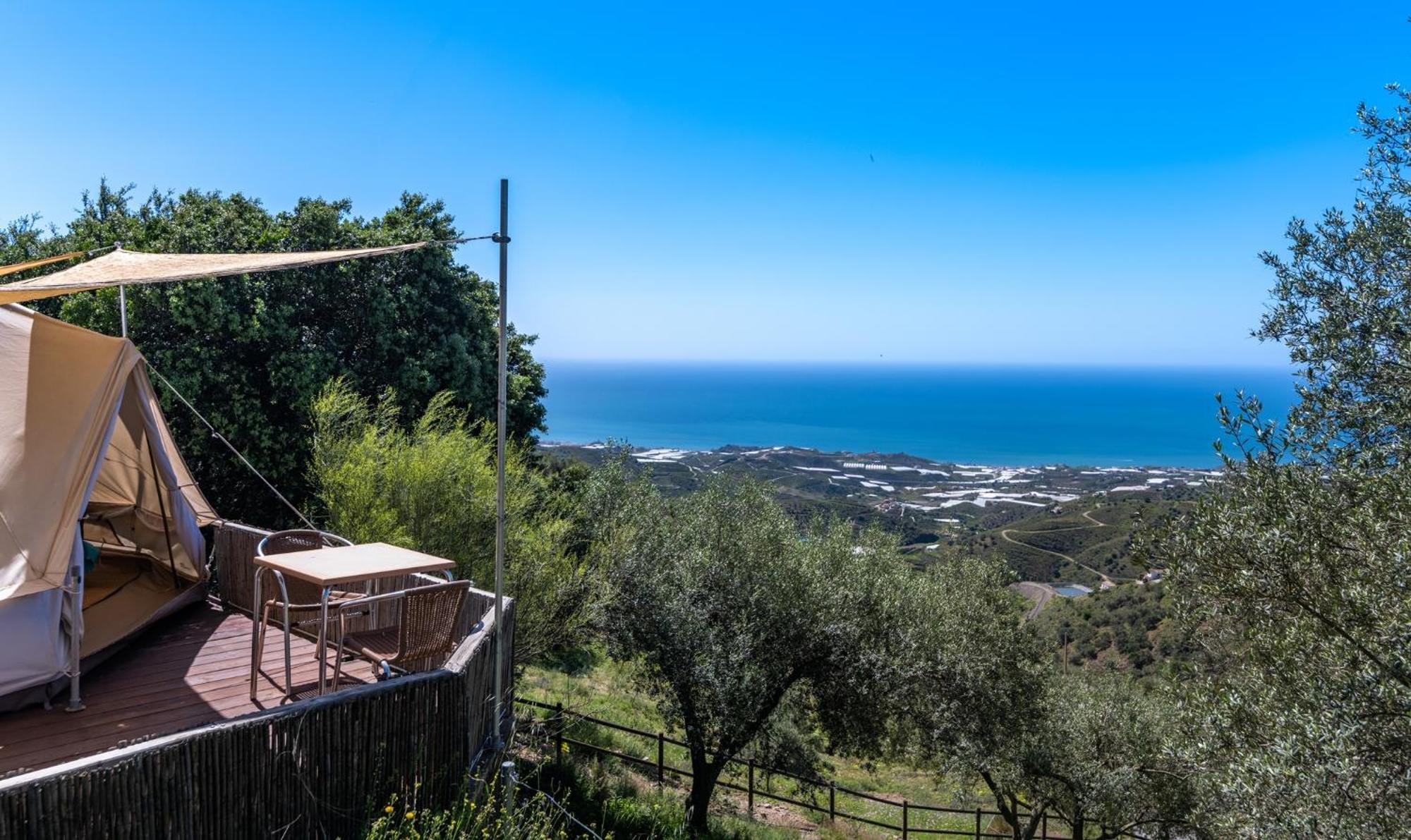 Campo Agave Luxury Tents Sayalonga Exterior photo